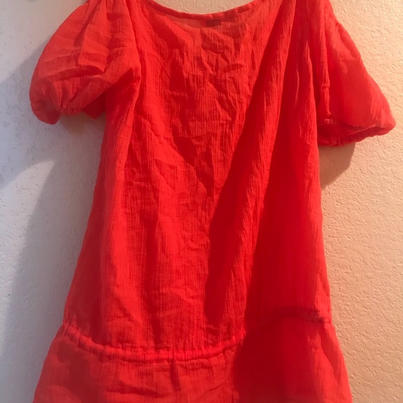 Keyhole Shirt - Picture 6 of 6